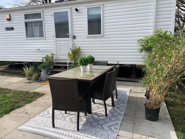 Cosy, Coastal Themed Holiday Home, Rockley Park, Poole, Dorset Ngoại thất bức ảnh