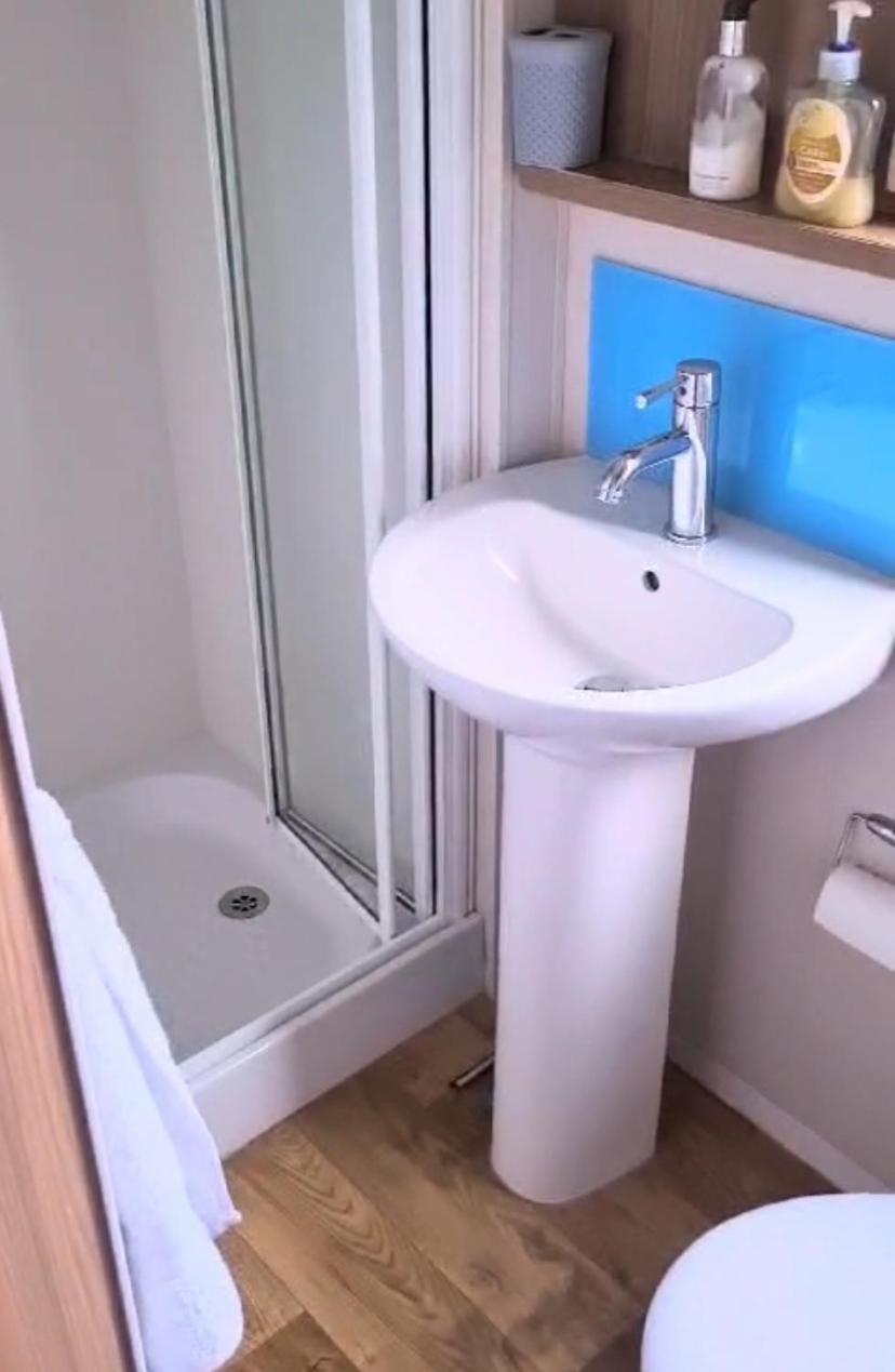 Cosy, Coastal Themed Holiday Home, Rockley Park, Poole, Dorset Ngoại thất bức ảnh